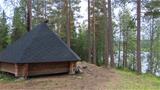 Kurijärvi lean-to is in a great location in the lakeside forest. Photo: AT